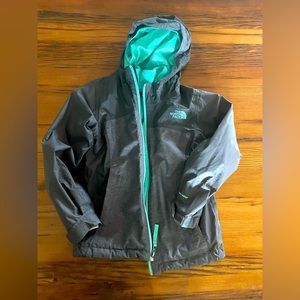 Girls Northface rain jacket with removable fleece